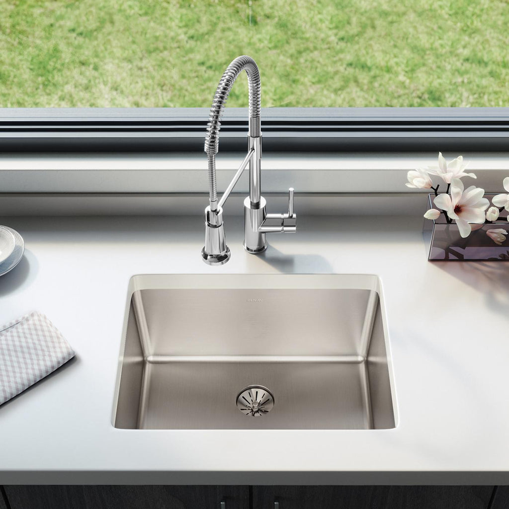 Elkay Tarja Lustertone Iconix® Calibre 16 Acero Inoxidable 23-1/2" x 18-1/4" x 9" de Un Tazón Bajo Cubierta with Perfect Drain® — ambiente de cocina