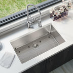 Elkay Tarja Lustertone Iconix® Calibre 16 Acero Inoxidable 32-1/2 x 19-1/2" x 9" de Un Tazón Bajo Cubierta (Kit) with Perfect Drain® — ambiente de cocina