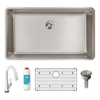 Elkay Tarja Lustertone Iconix® Calibre 16 Acero Inoxidable 32-1/2" x 19-1/2" x 9" de Un Tazón Bajo Cubierta (Kit con Llave Filtrada) with Perfect Drain® — ambiente de cocina