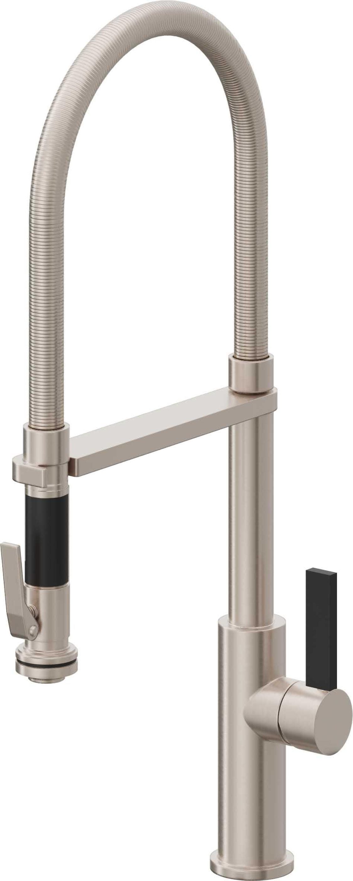 California Faucets Corsano Llave de Cocina Culinaria de Extraccion Contemporanea con Rociador de Apretar y Espiral Acabada - Níquel Satinado