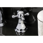 Kingston Brass Metropolitan - Llave de Lavabo Widespread (3 Orificios), con Dos Manerales — Ambientación 1