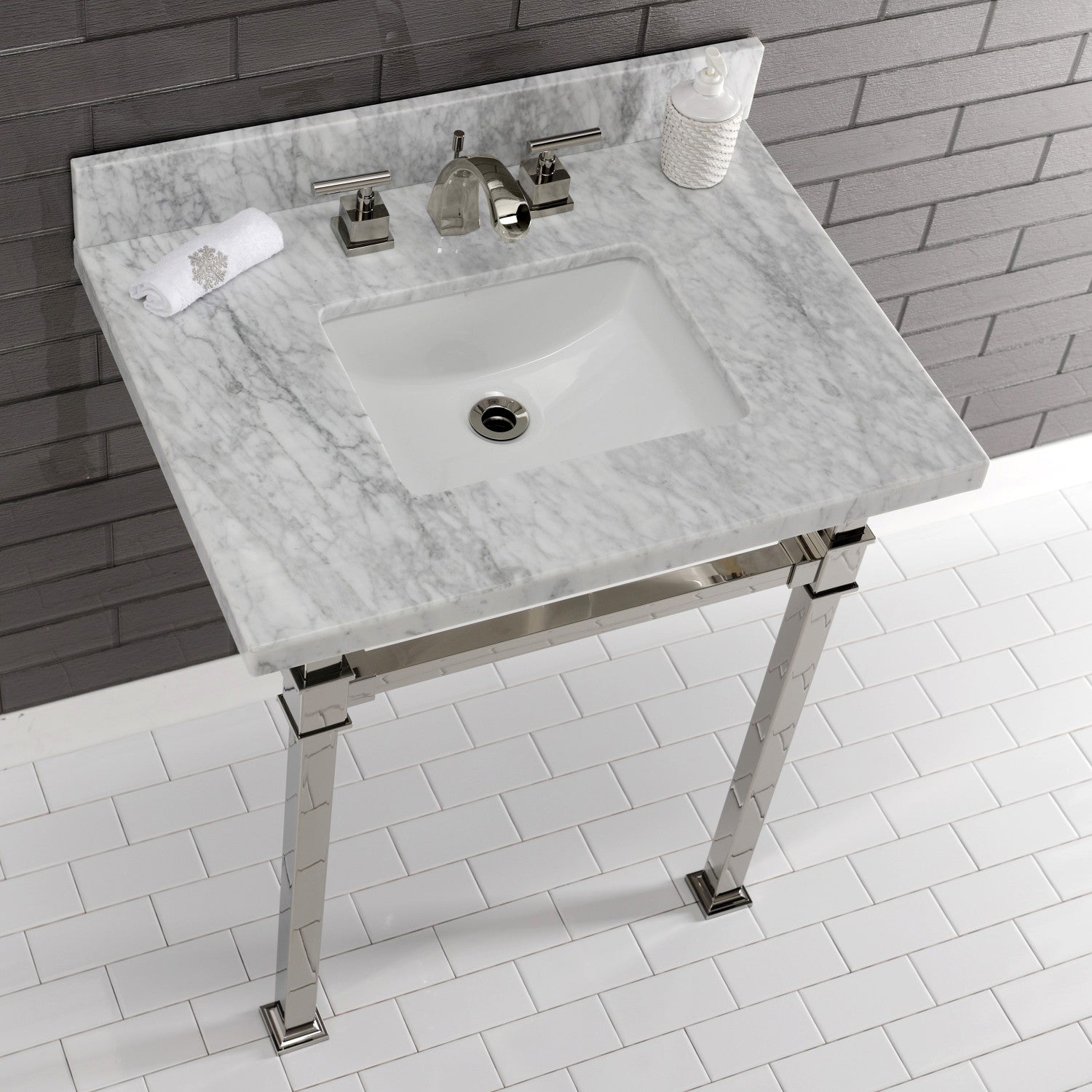 Kingston Brass Monarch lavabo consola — vista