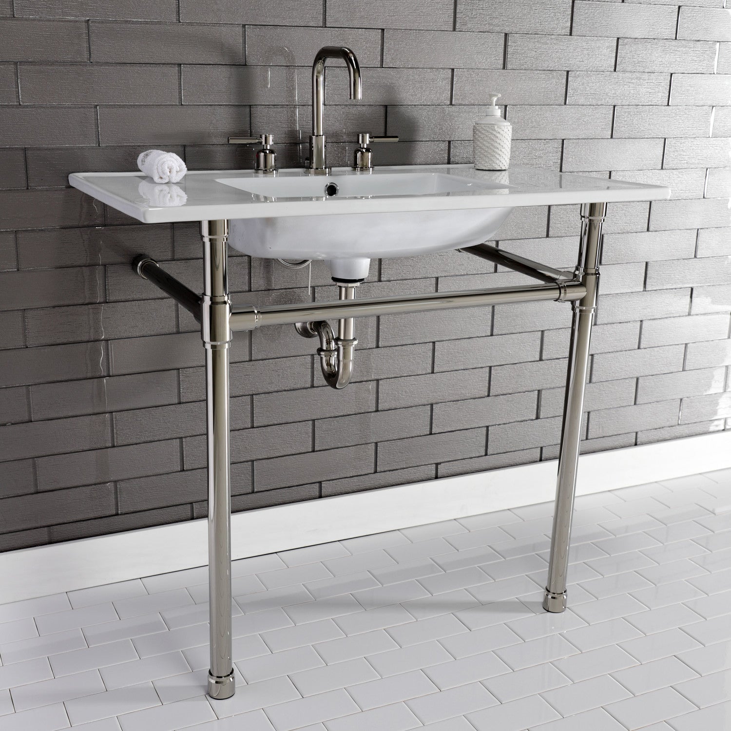 Kingston Brass Dreyfuss lavabo consola — vista