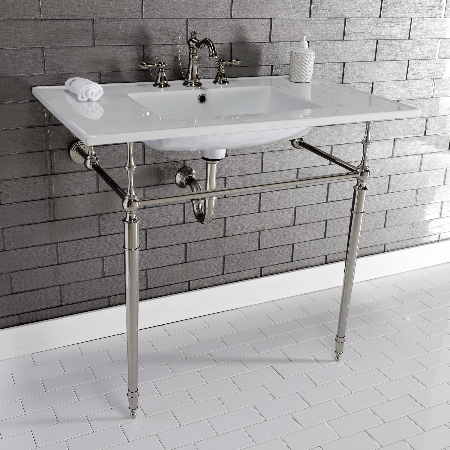 Kingston Brass Edwardian lavabo consola — vista