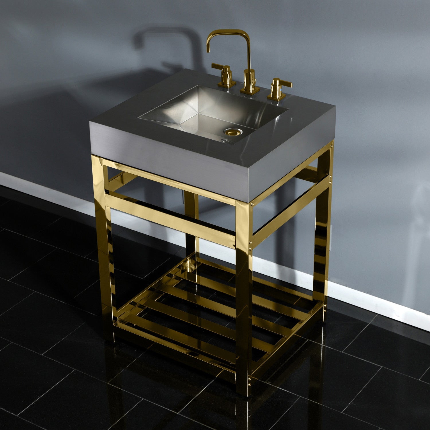 Kingston Brass Kingston Commercial lavabo consola — vista