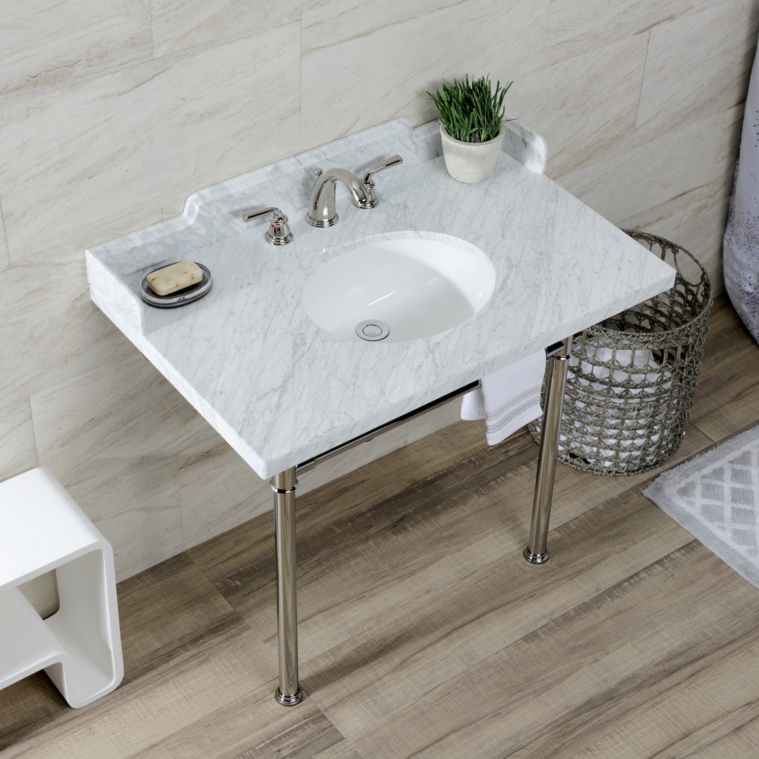 Kingston Brass Wesselman lavabo consola — vista