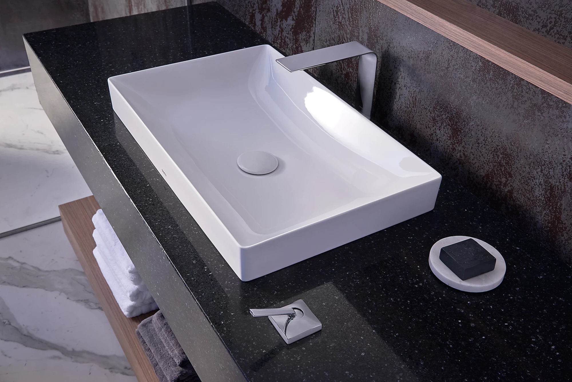 Lavabo TOTO Kiwami Sobreponer rectangular