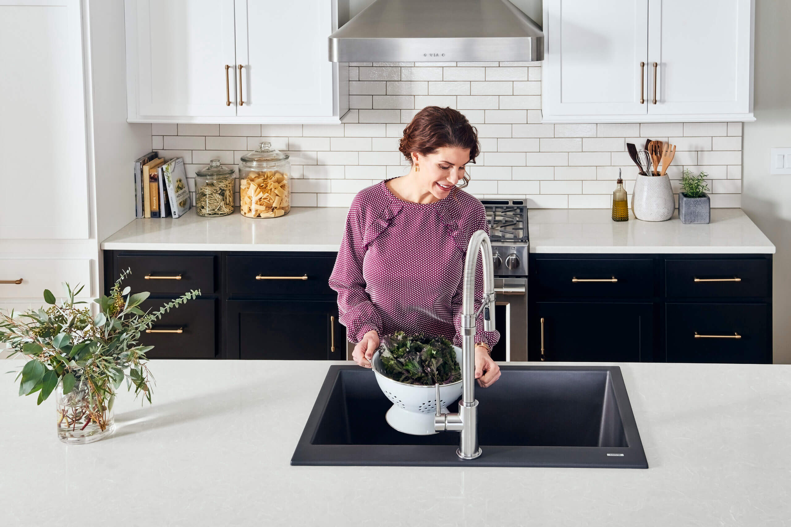 Ruvati epiGranite — Tarja de Cocina de 27 x 20 pulg en Granito Compuesto — Negro Medianoche — 1