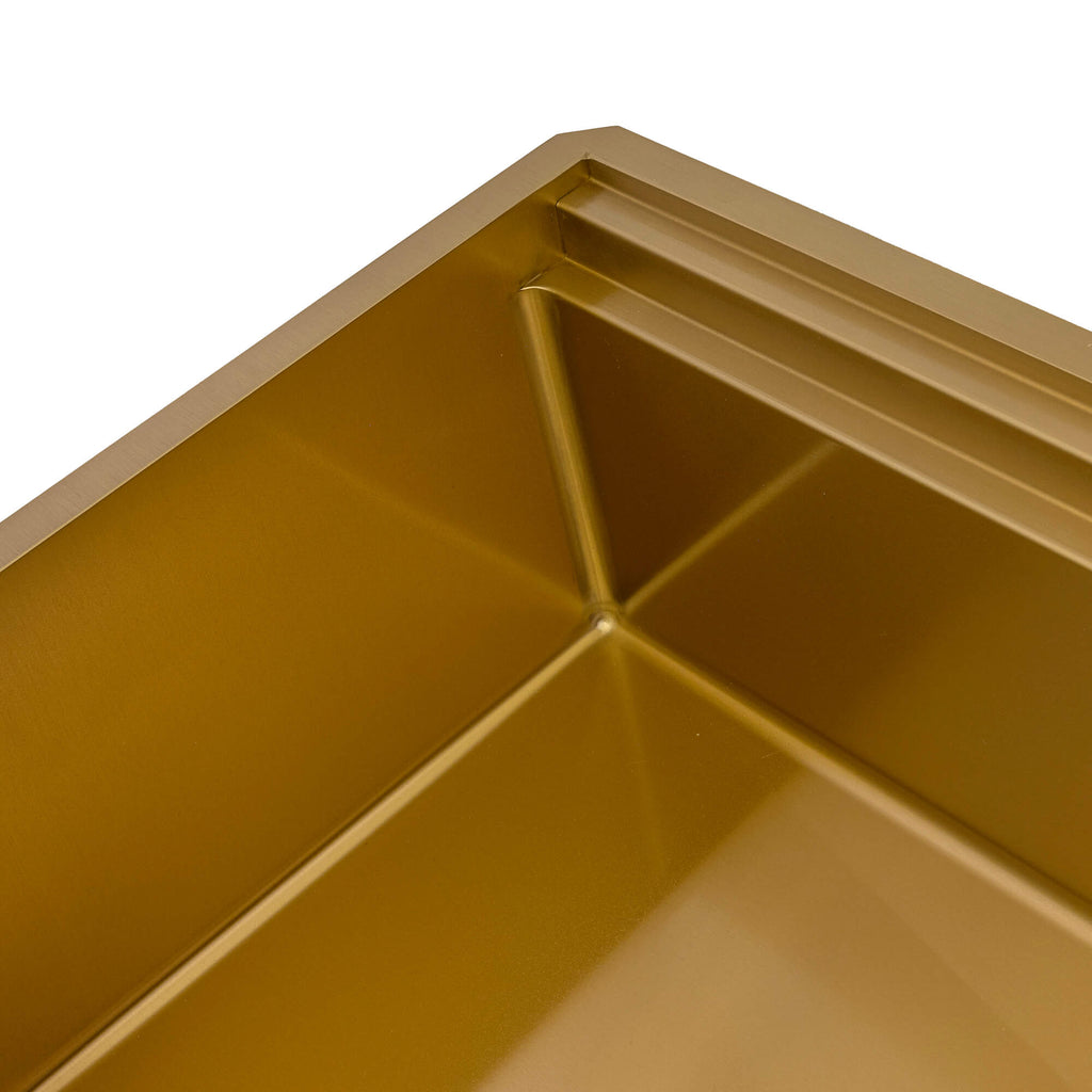Ruvati Dual-Tier Pro — Tarja Workstation de Cocina en Acero Inoxidable — Oro Mate — 4