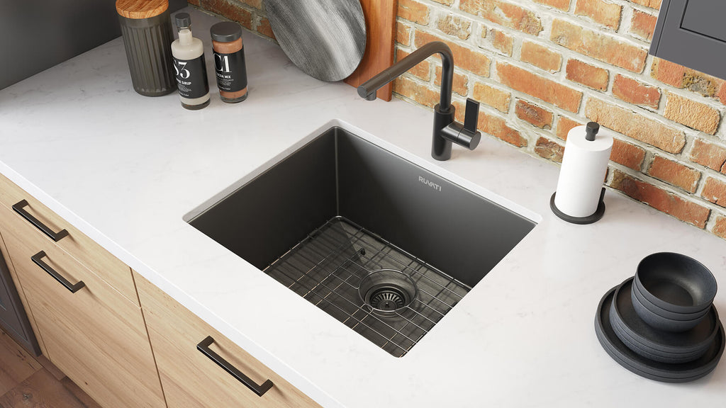 Ruvati Terraza — Tarja de Bar / Prep en Acero Inoxidable — Negro Gunmetal — 4