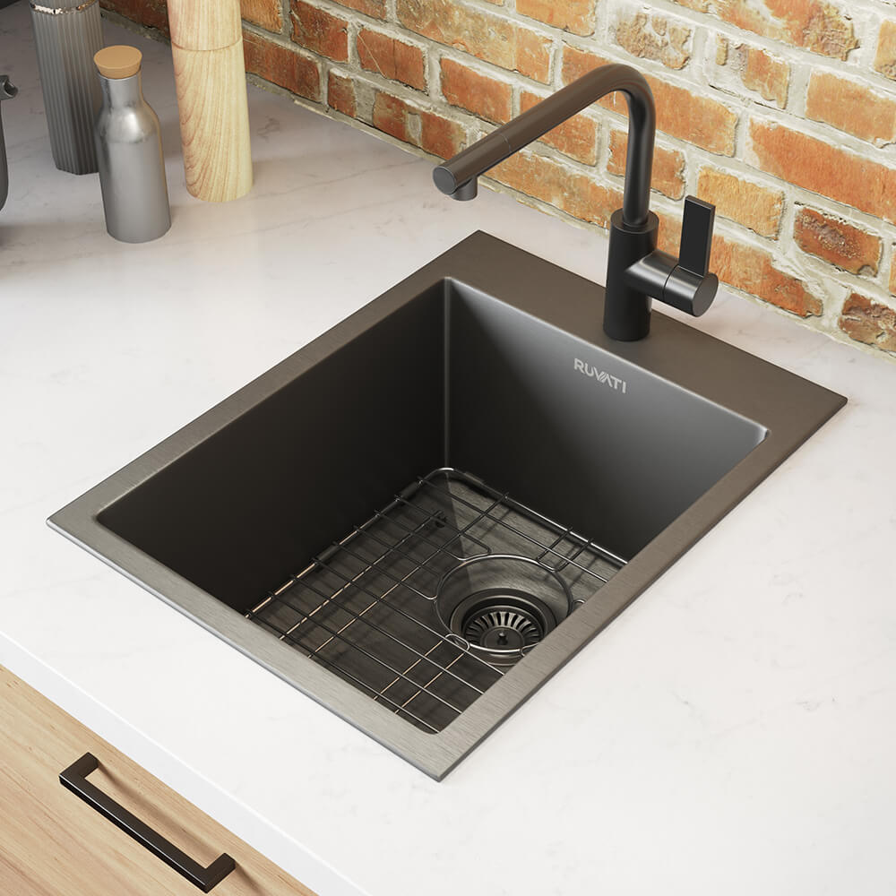 Ruvati Terraza — Tarja de Bar / Prep de 15 x 20 pulg en Acero Inoxidable — Negro Gunmetal