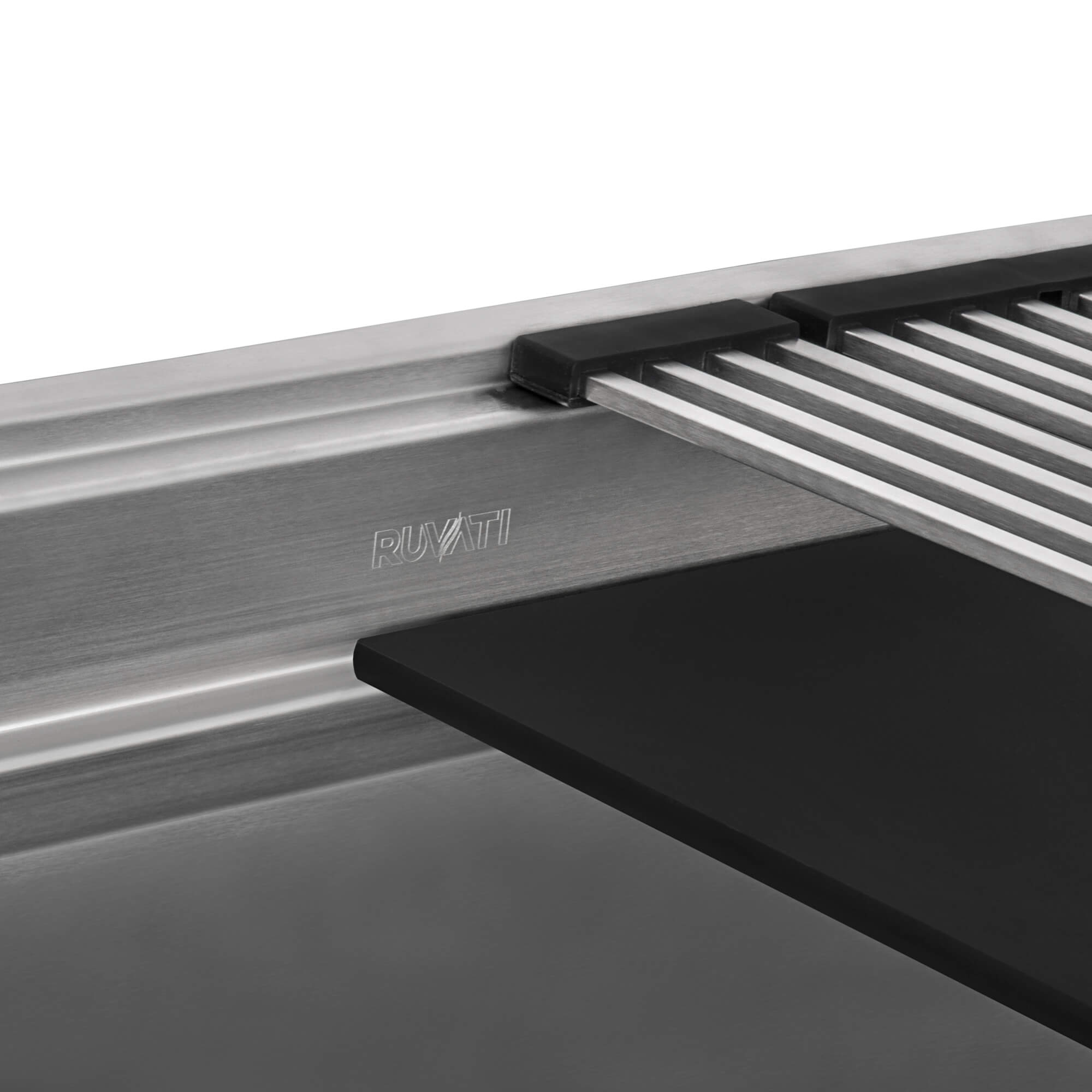 Ruvati Dual-Tier Nova — Tarja Workstation de Cocina en Acero Inoxidable — Acero Inoxidable — 4