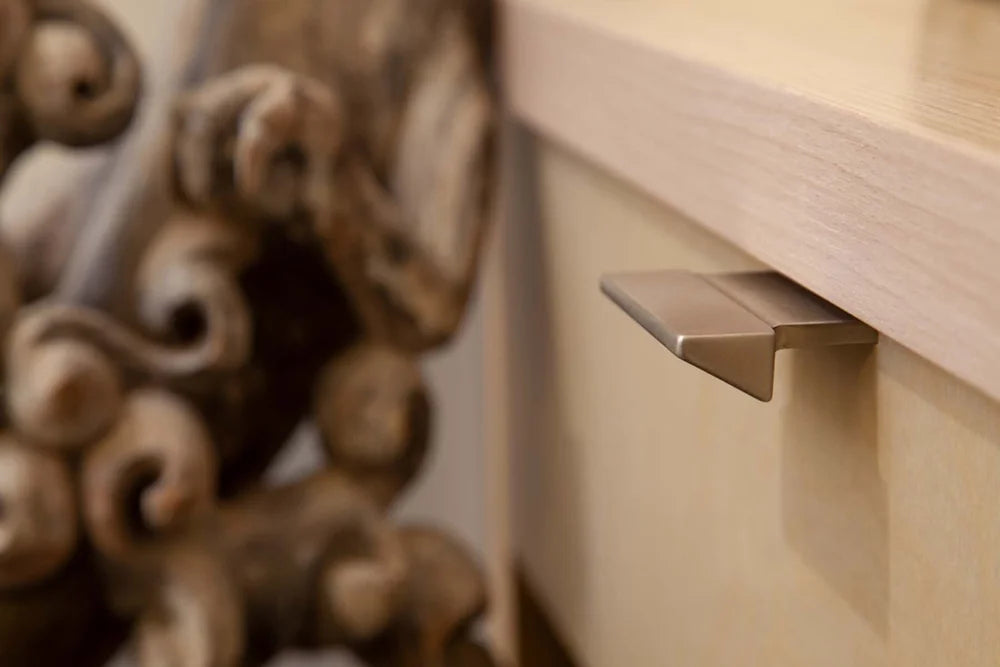 Kyoto Kakute Cabinet Pull