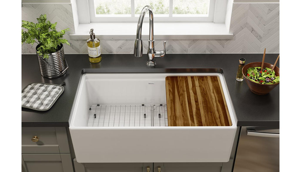 Elkay Tarja Fireclay 33" x 18-13/16" x 9-5/8" de Un Tazón Farmhouse (Kit) — ambiente de cocina