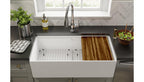 Elkay Tarja Fireclay 36" x 18-13/16" x 9-5/8" de Un Tazón Farmhouse (Kit) — ambiente de cocina