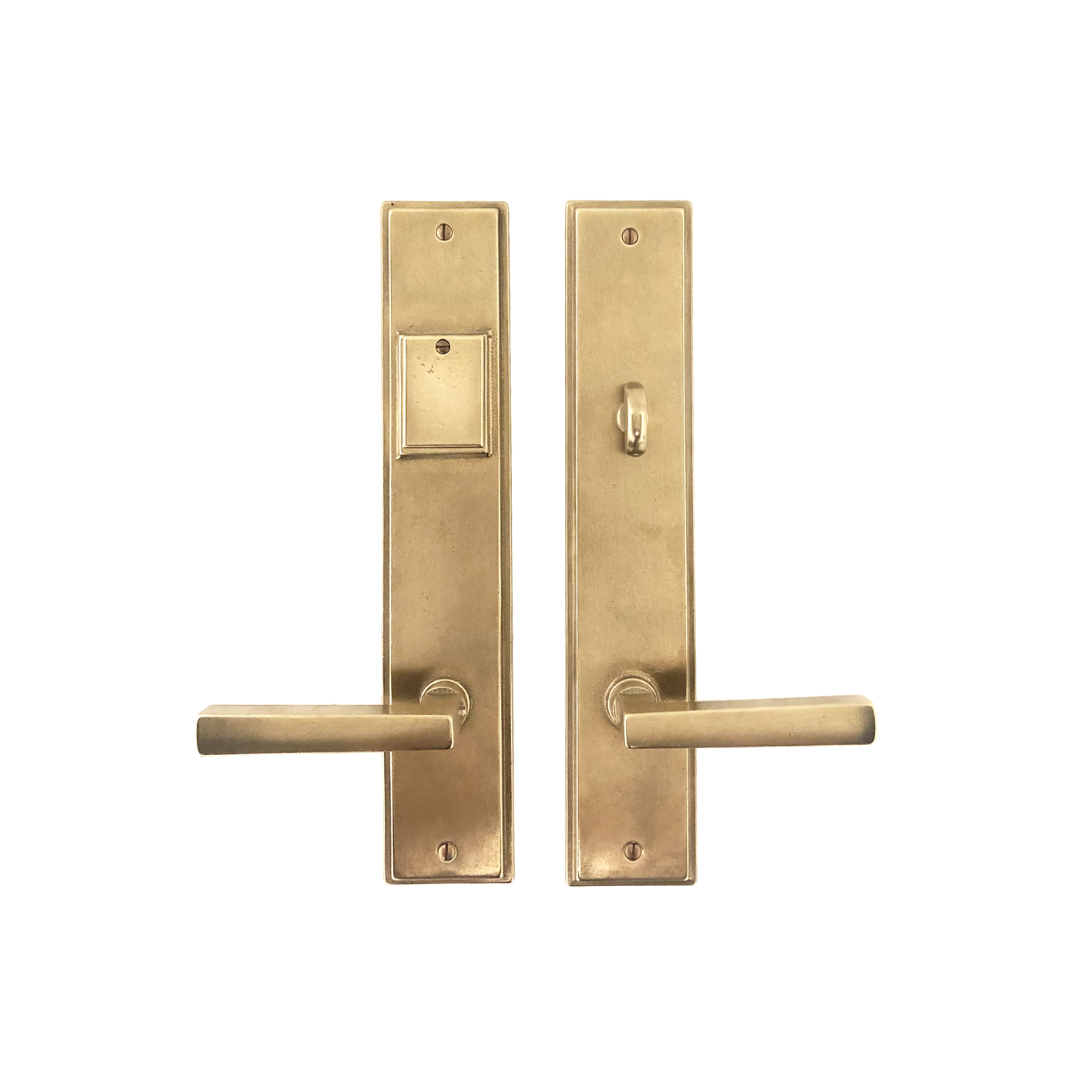 uego de Entrada Stepped 2 1/2" x 13" — Rocky Mountain Hardware bronce macizo