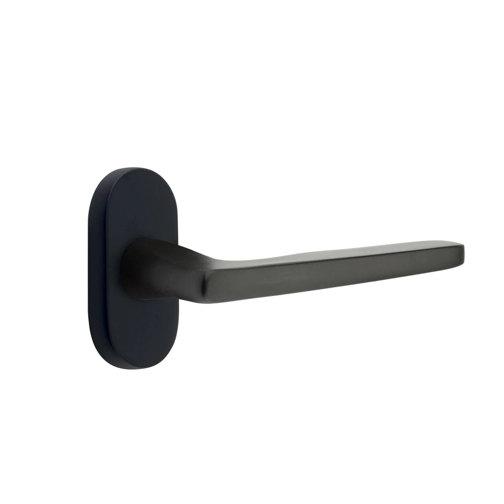 Negro Mate · 1-1/2" x3" Oval Rosette