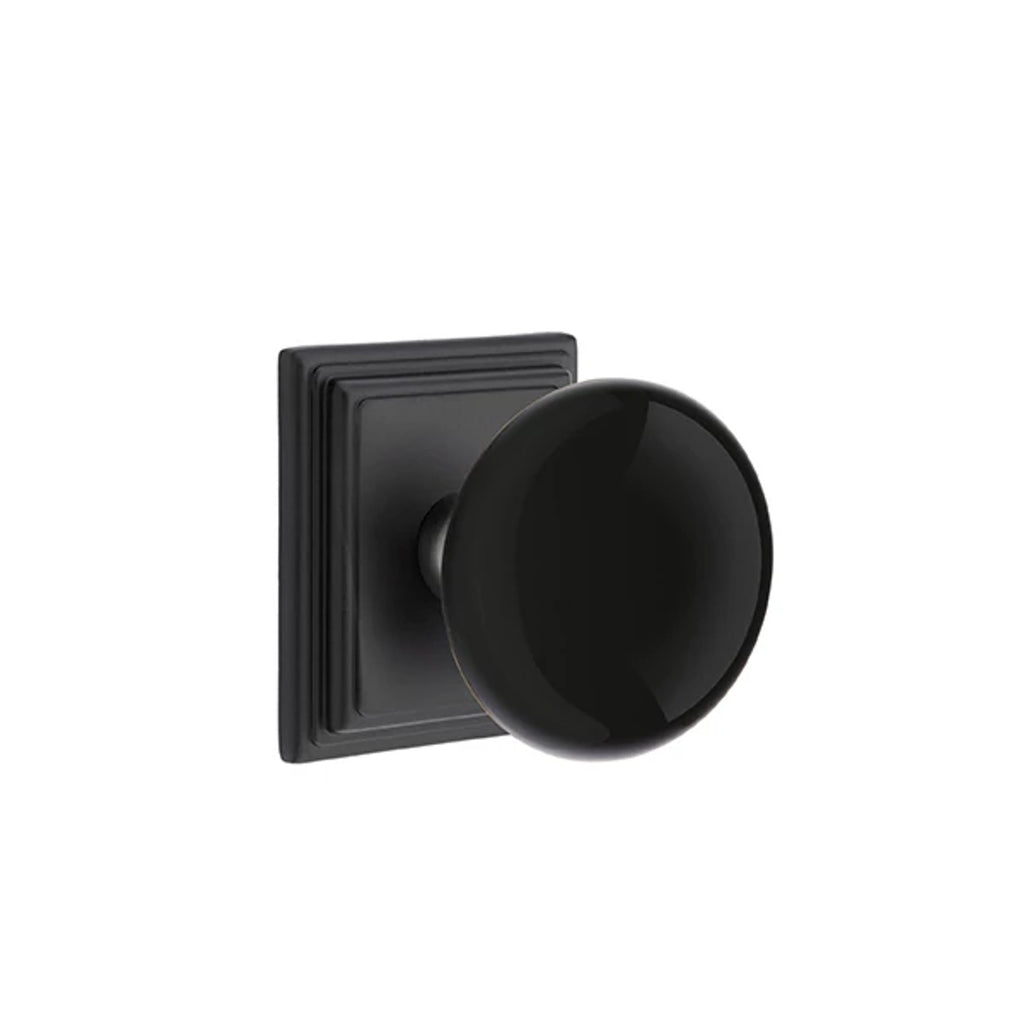 Negro Mate · Wilshire Rosette
