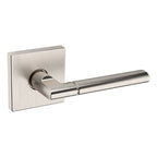 Baldwin Hardware Manija L021 con Roseta R017 — Níquel satinado Lifetime — Paso