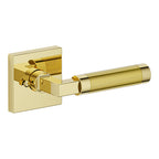 Baldwin Hardware Manija L030 Knurled Gramercy con Roseta R017 — Latón pulido Lifetime (PVD) — Privacidad