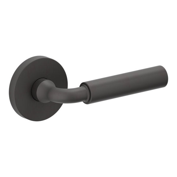 Baldwin Hardware Manija L031 Curved Gramercy con Roseta 5046 — Bronce aceitado — Paso