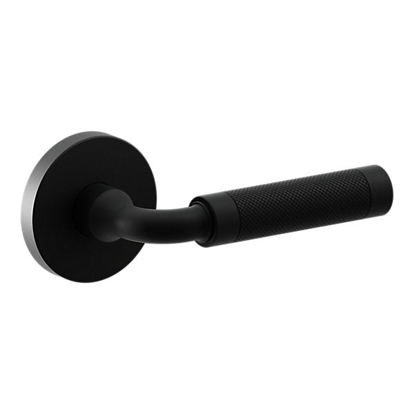 Baldwin Hardware Manija L032 Curved Knurled Gramercy con Roseta 5046 — Negro satinado — Paso