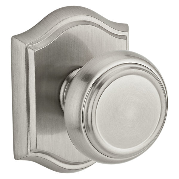 Baldwin Hardware Reserve Perilla Traditional — Níquel satinado — Traditional Arch — Paso