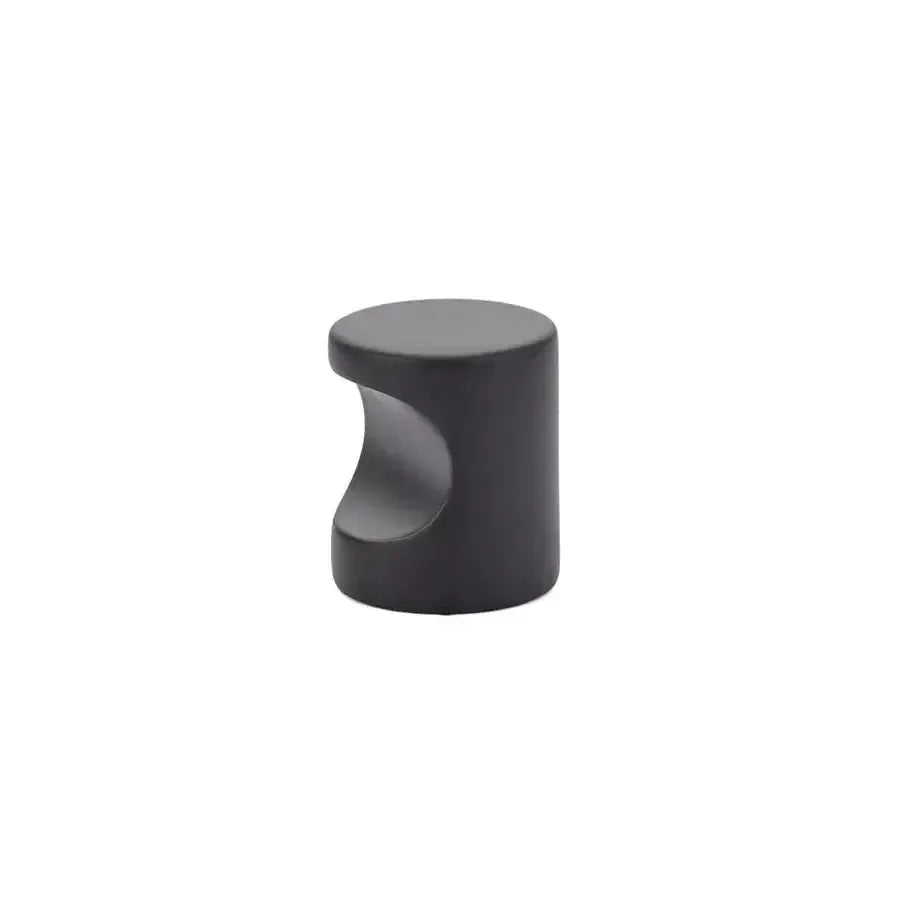 Emtek Jaladera de Dedo, 7" — Negro Mate