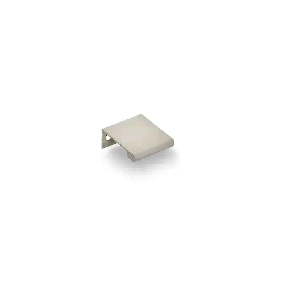 Emtek Jaladera de Borde — Níquel Satinado
