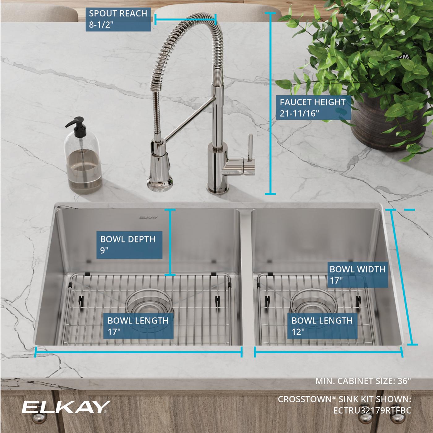 Elkay Tarja Crosstown® Calibre 18 Acero Inoxidable 31-1/2" x 18-1/2" x 9" 60/40 de Dos Tazones Bajo Cubierta (Kit con Llave Rejilla de Fondo y Drenaje) — ambiente de cocina