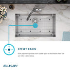 Elkay Tarja Crosstown® Calibre 18 Acero Inoxidable 31-1/2" x 18-1/2" x 9" de Dos Tazones Iguales Bajo Cubierta (Kit) with Faucet — ambiente de cocina