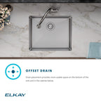Elkay Tarja Crosstown® Calibre 18 Acero Inoxidable 22-1/2" x 18-1/2" x 9" de Un Tazón Bajo Cubierta (Kit con Llave y Drenaje) — ambiente de cocina