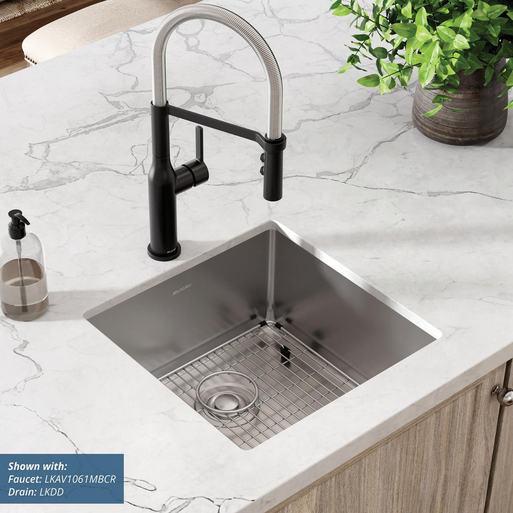 Elkay Tarja Crosstown® Calibre 18 Acero Inoxidable 18-1/2" x 18-1/2" x 9" de Un Tazón Bajo Cubierta (Kit) — ambiente de cocina