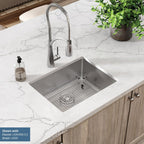 Elkay Tarja Crosstown® Calibre 16 Acero Inoxidable 23-1/2" x 18-1/4" x 8" de Un Tazón Bajo Cubierta (Kit) — ambiente de cocina