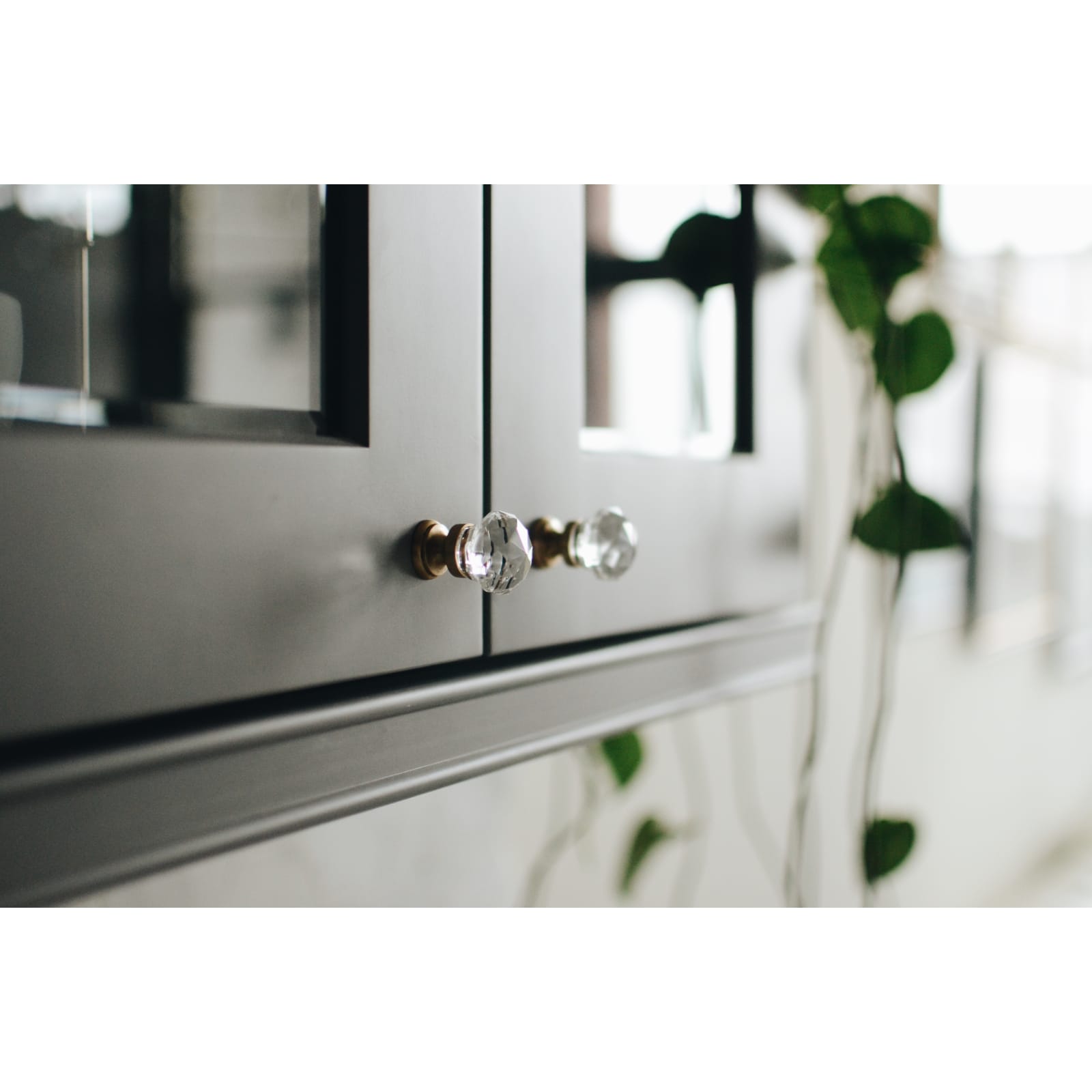 Diamond Cabinet