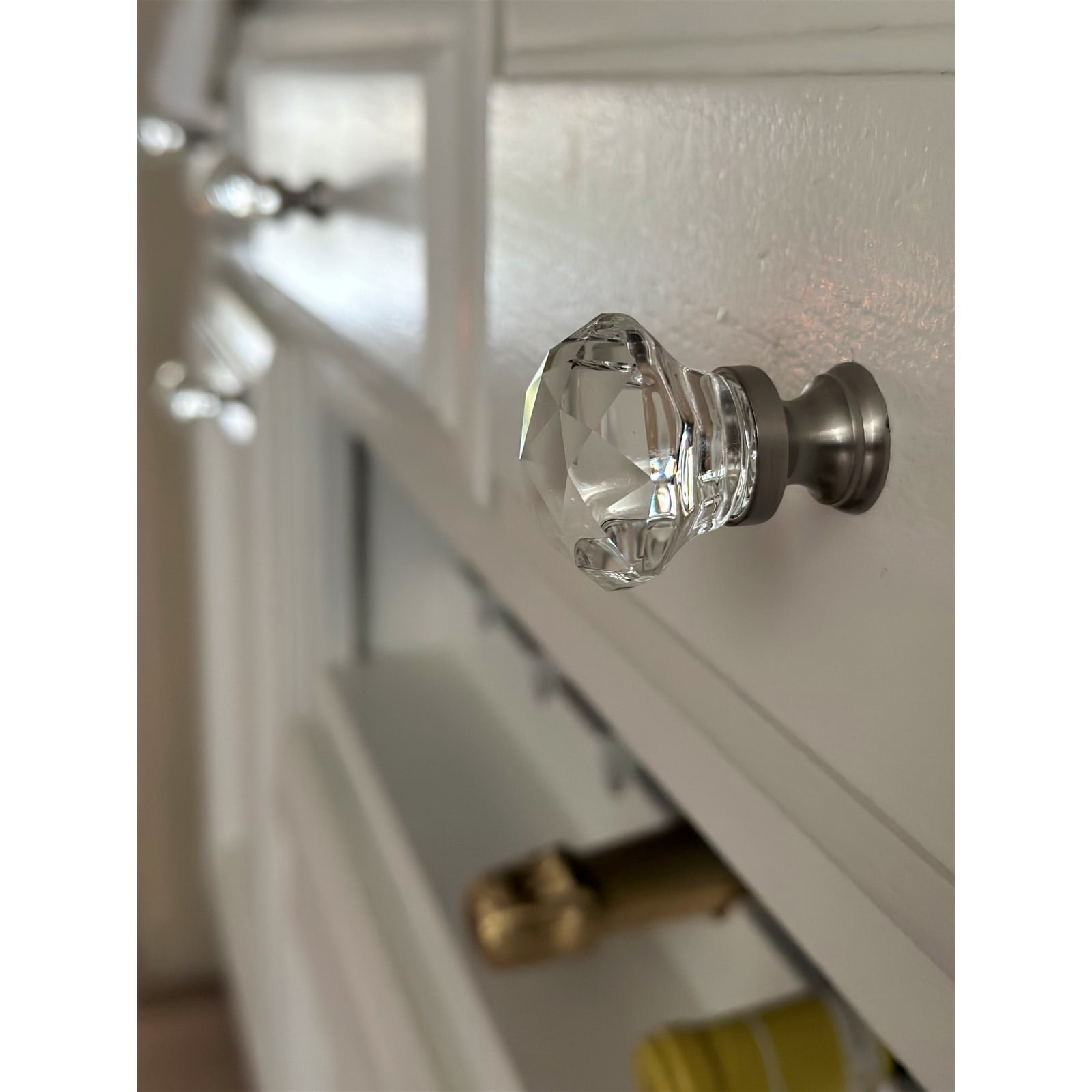 Diamond Cabinet