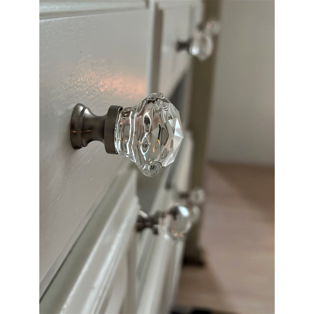 Diamond Cabinet
