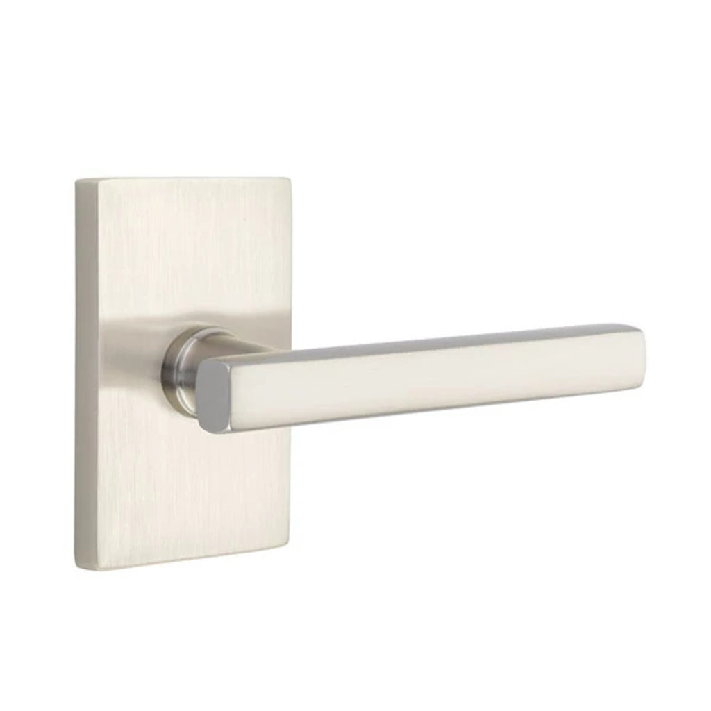 Níquel Satinado · Modern Rectangular Rosette