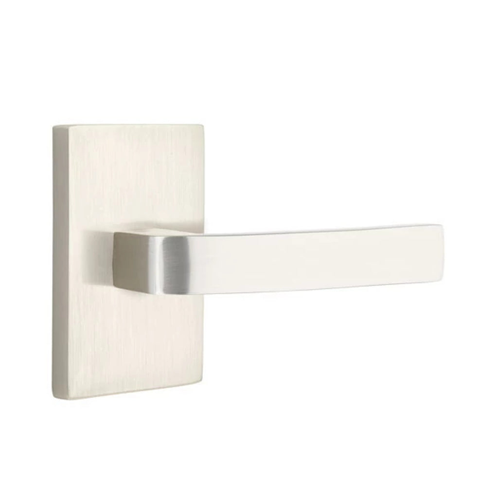 Níquel Satinado · Modern Rectangular Rosette