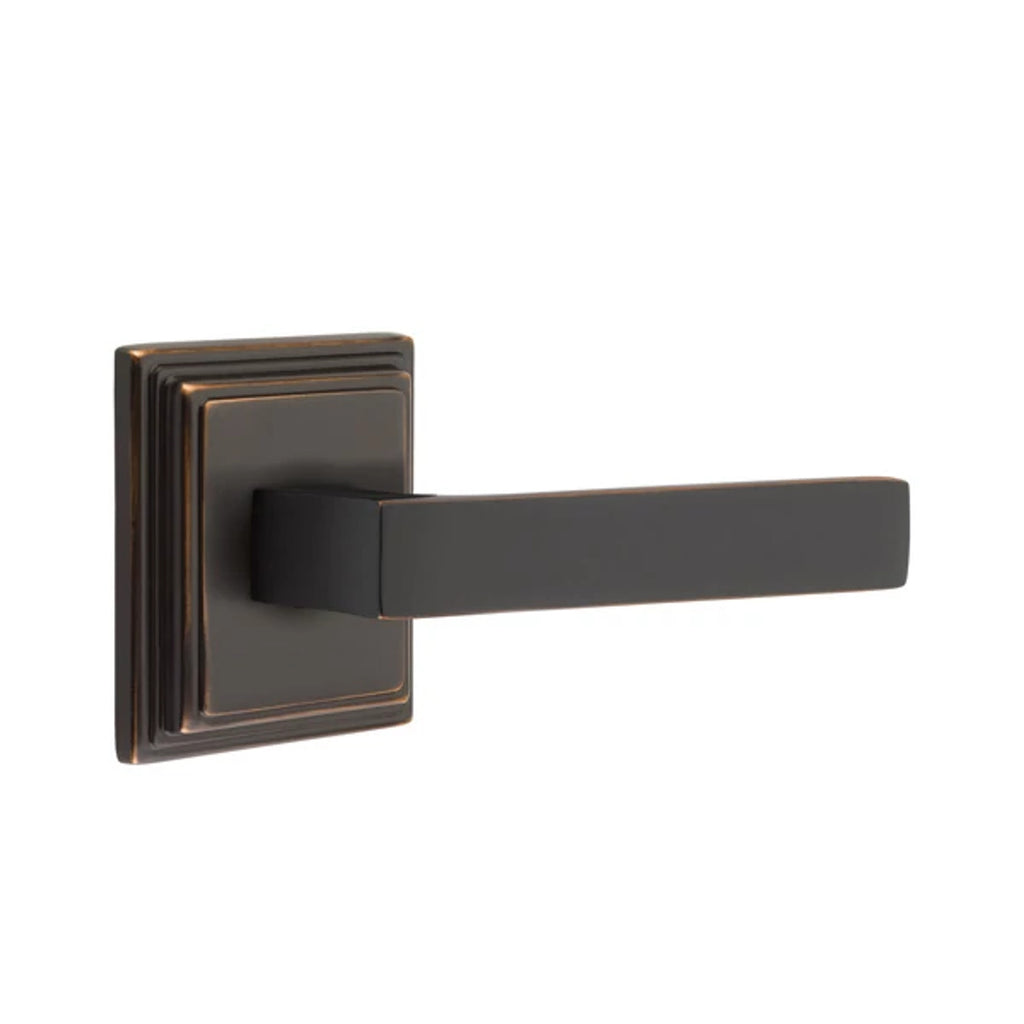 Bronce Aceitado · Wilshire Rosette
