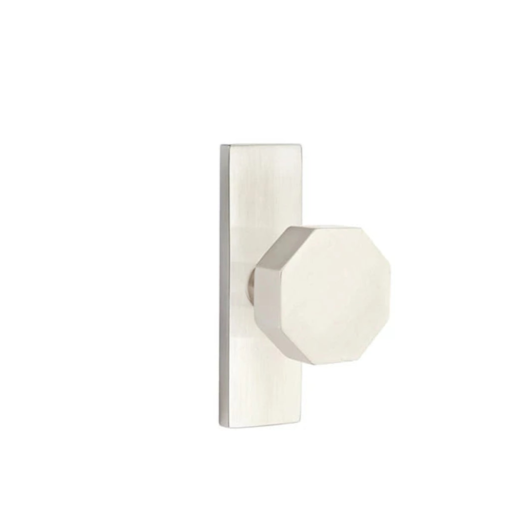 Níquel Satinado · 1-1/2"x5" Rosette