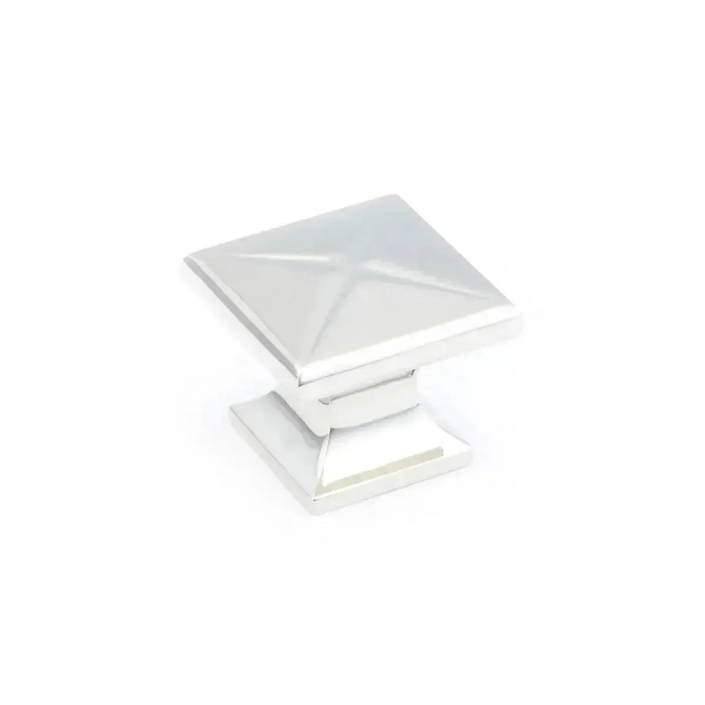 Schaub Perilla Northport Cuadrada, 1-3/8" diám. — Níquel Pulido