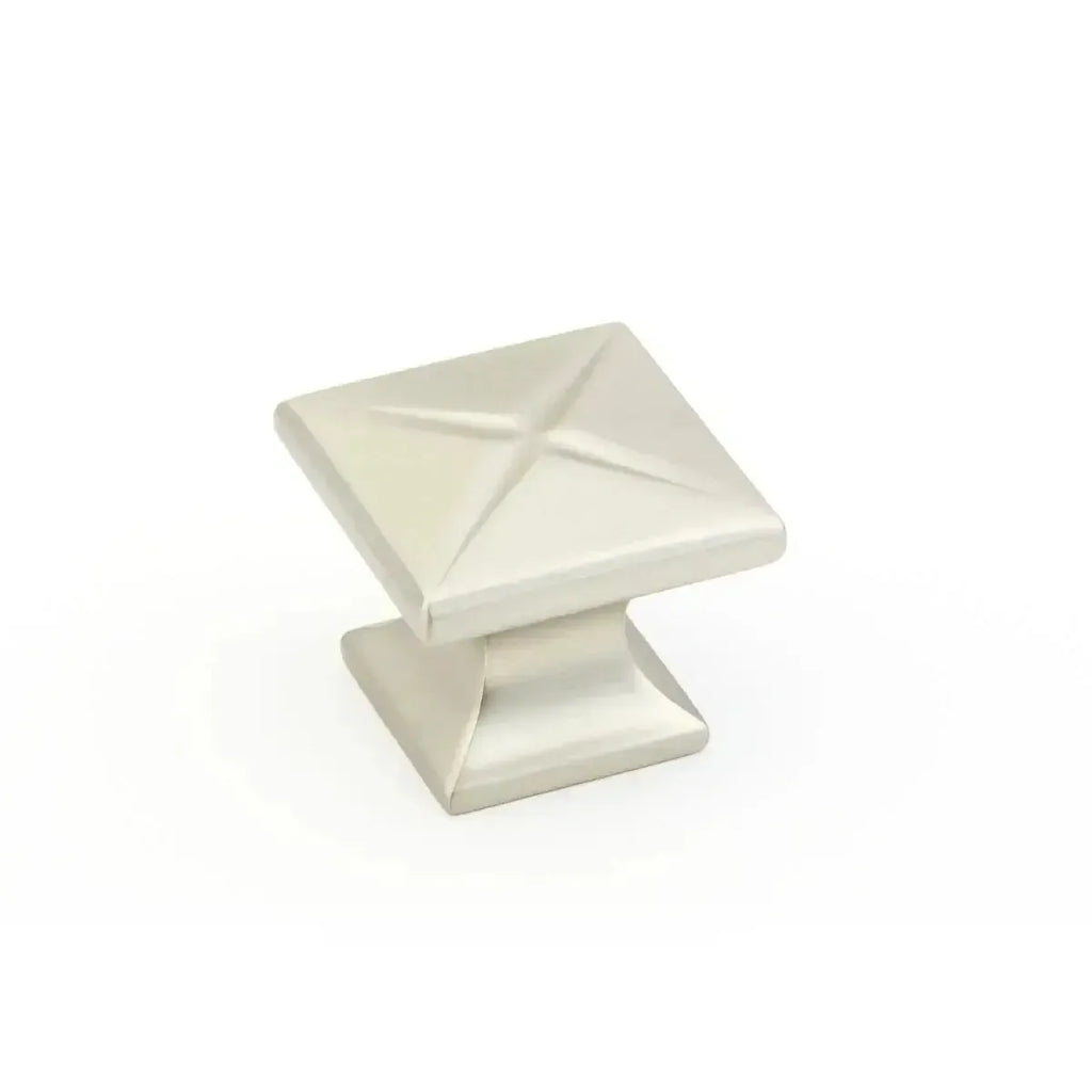 Schaub Perilla Northport Cuadrada, 1-3/8" diám. — Níquel Satinado