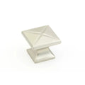 Schaub Perilla Northport Cuadrada, 1-3/8" diám. — Níquel Satinado