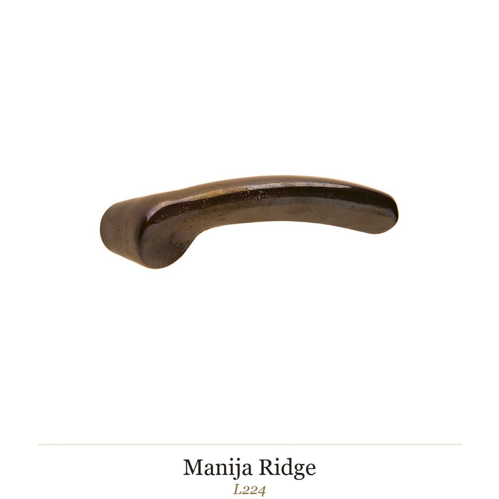 Manija Ridge — Rocky Mountain Hardware bronce macizo