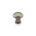 Schaub Perilla Steamworks Distressed Redonda, 1-1/4" diám. — Peltre