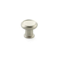 Schaub Perilla Steamworks Redonda, 1-1/4" diám. — Níquel Satinado