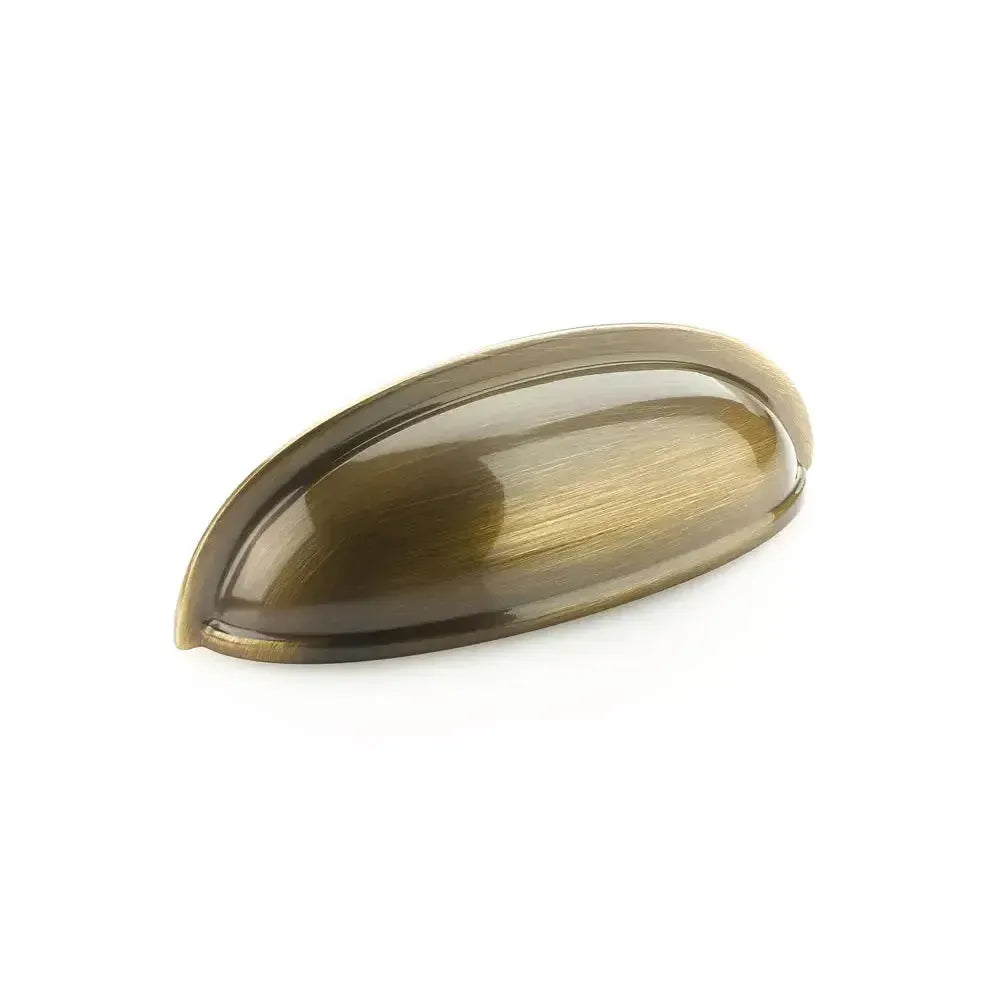 Schaub Jaladera Cup Tradicional, 3" cc — Latón Antiguo