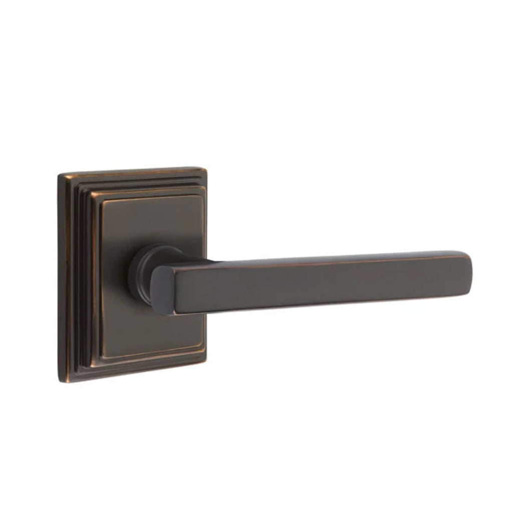 Bronce Aceitado · Wilshire Rosette