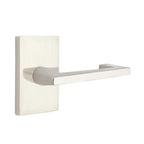 Níquel Satinado · Modern Rectangular Rosette